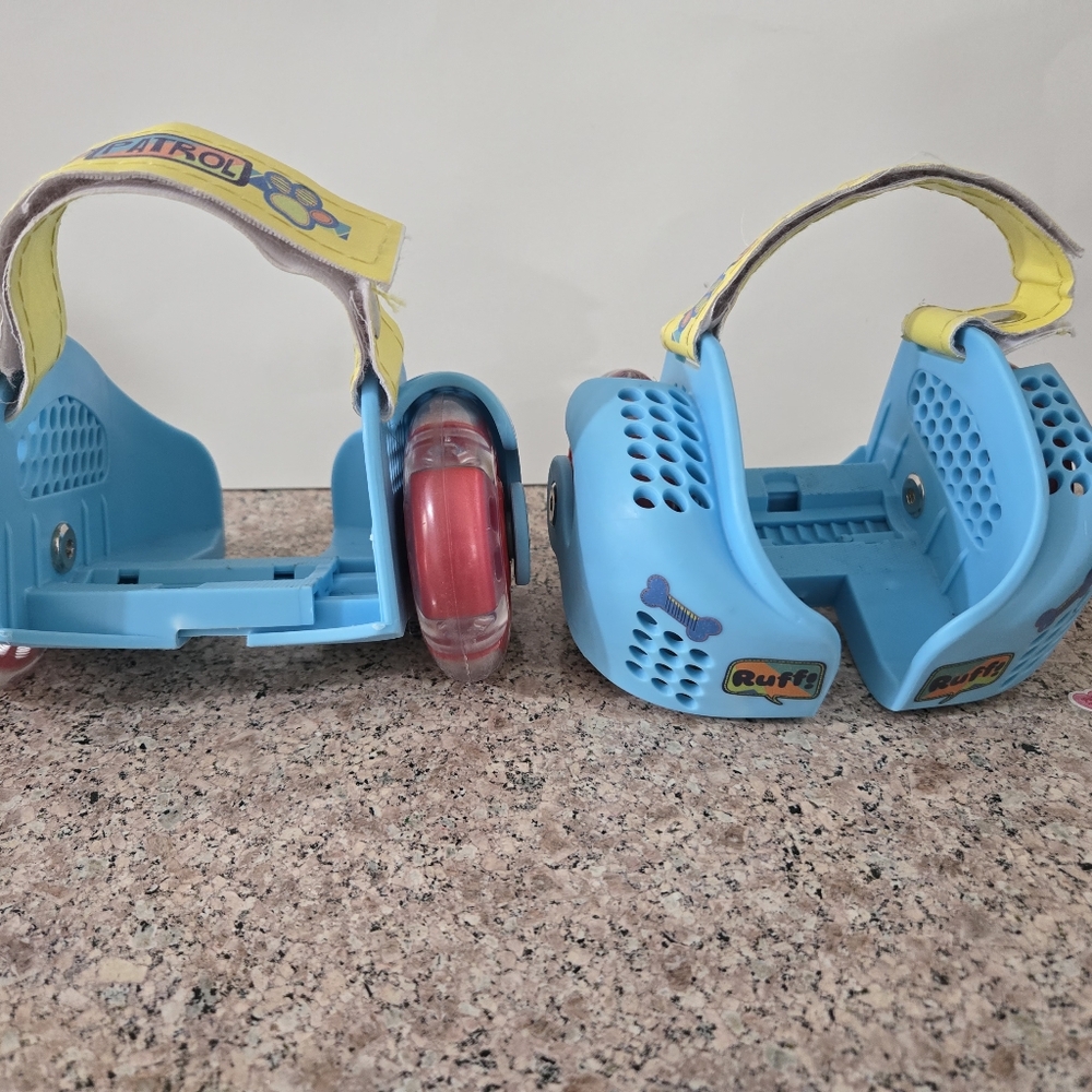 Light up Paw Patrol heel wheel skates